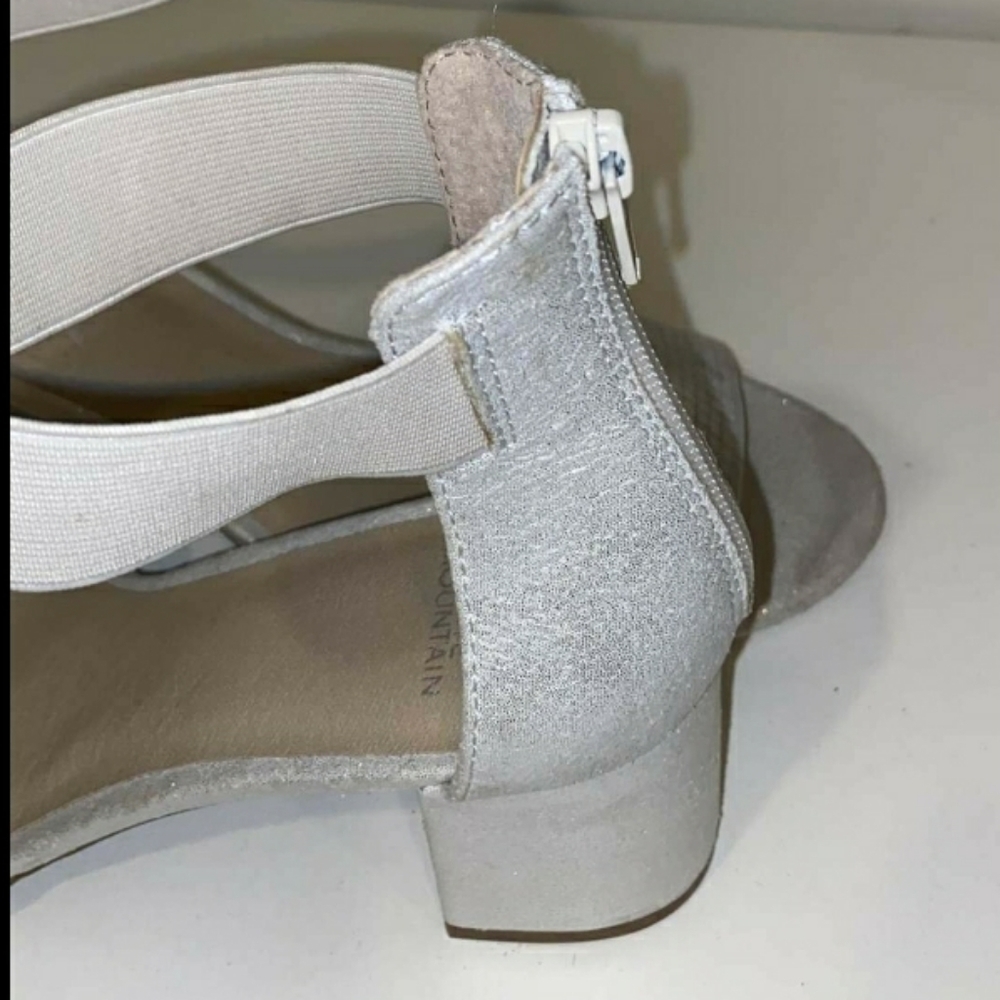 White Mountain Ever Fabric Open Toe Formal.... - Picture 9 of 10
